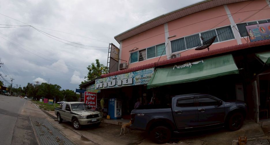 For sale retail Space in Si Racha, Chonburi