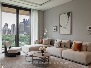 For rent 2 bedrooms condo in Pathum Wan, Bangkok