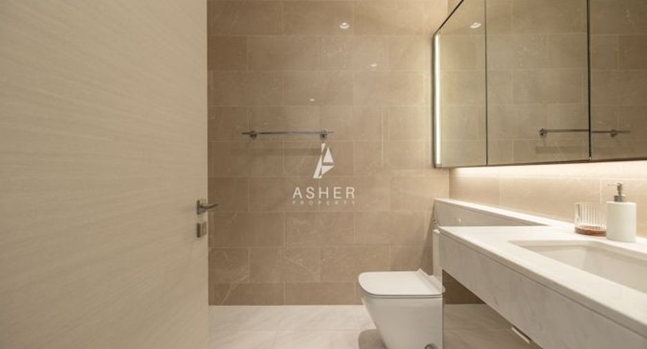 For rent 2 bedrooms condo in Pathum Wan, Bangkok