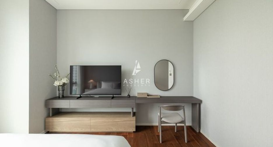 For rent 2 bedrooms condo in Pathum Wan, Bangkok