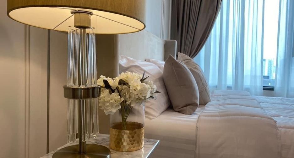 For rent 1 bed condo in Pathum Wan, Bangkok