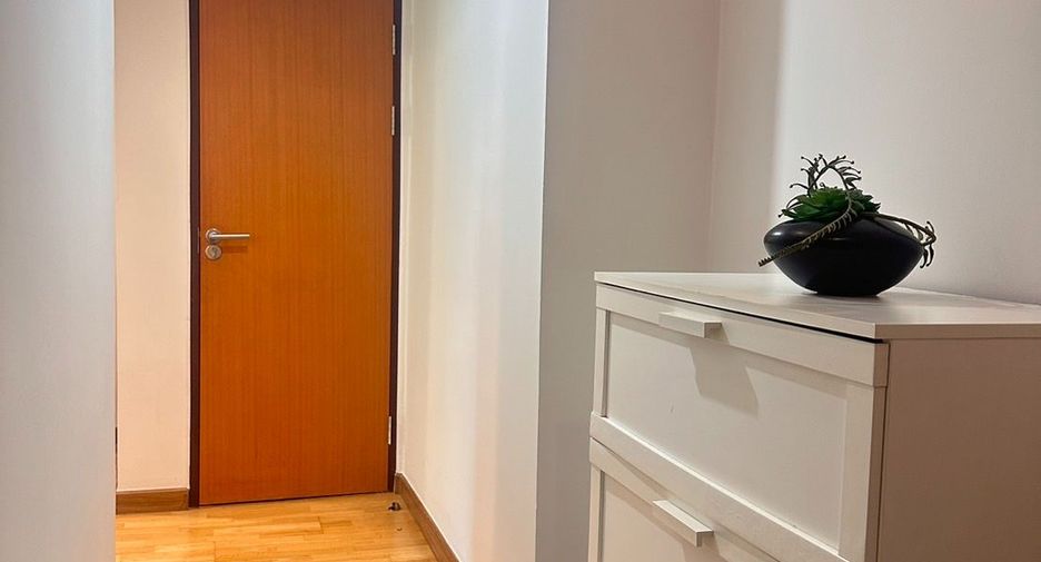 Wohnung zur Miete mit 2 Zimmer in Phra Khanong, Bangkok