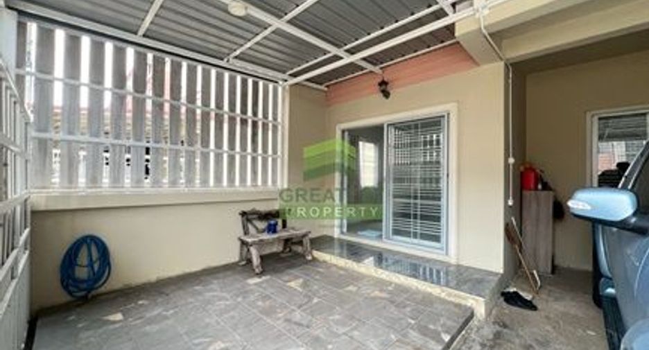 For sale 3 ベッドルーム townhouse in Bang Len, Nakhon Pathom