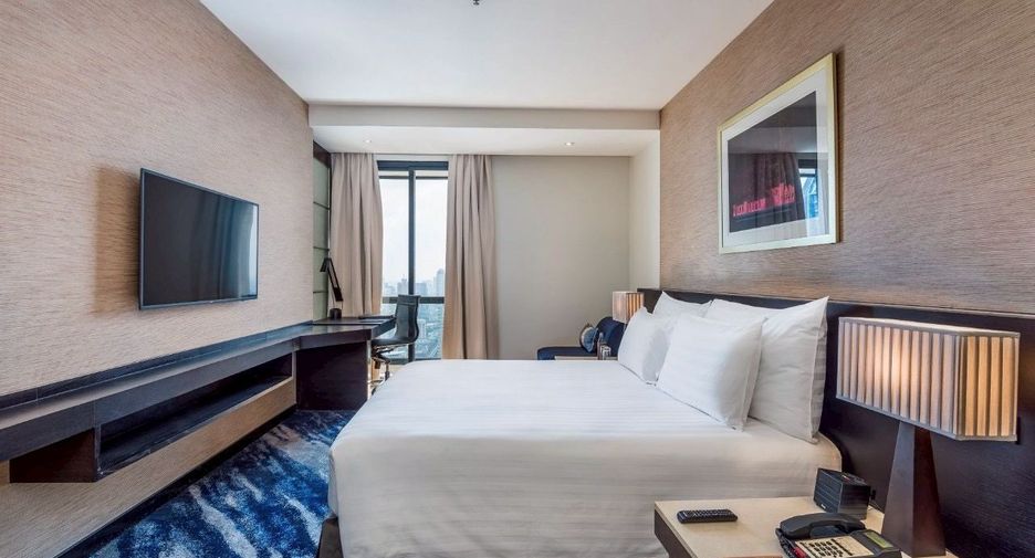For rent 2 bedrooms condo in Khlong Toei, Bangkok