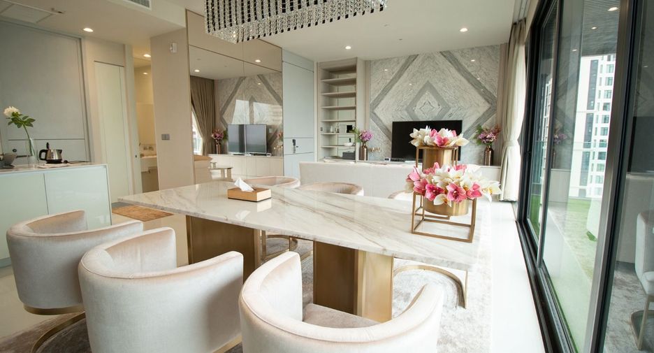 Condo en alquiler de 2 habitaciones en Khlong Toei, Bangkok