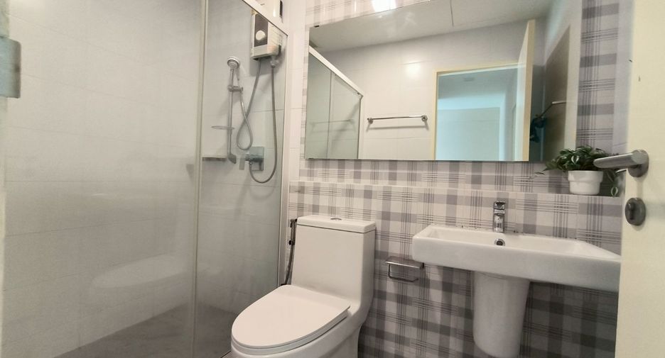 For rent 3 bedrooms townhouse in Prawet, Bangkok
