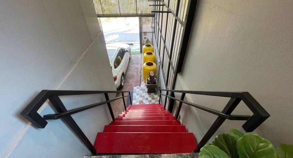 For rent and for sale 2 bedrooms townhouse in Mueang Chiang Mai, Chiang Mai