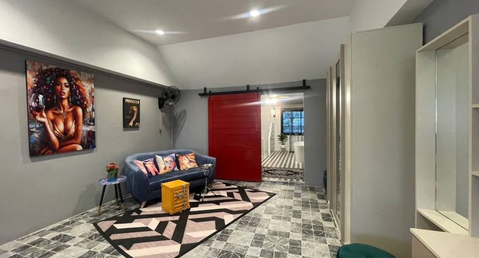 For rent and for sale 2 bedrooms townhouse in Mueang Chiang Mai, Chiang Mai