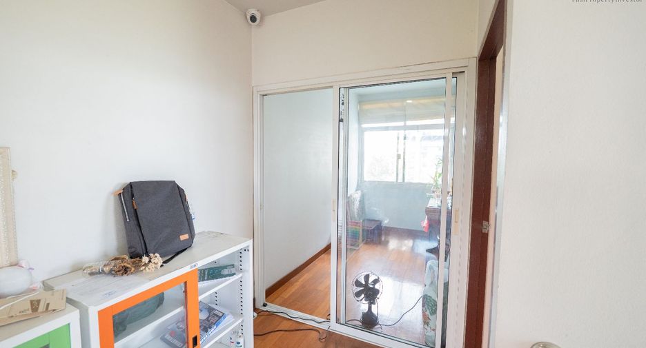 Haus zum Kauf mit 4 Zimmer in Bang Bon, Bangkok