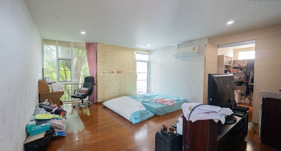 Haus zum Kauf mit 4 Zimmer in Bang Bon, Bangkok