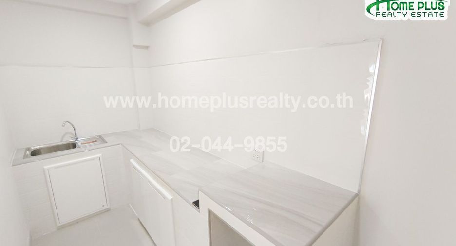 For sale 2 bedrooms house in Lam Luk Ka, Pathum Thani