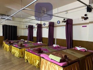 For rent and for sale 5 bed retail Space in Bang Lamung, Chonburi