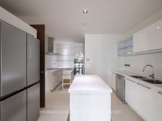 For rent 4 Beds condo in Khlong Toei, Bangkok