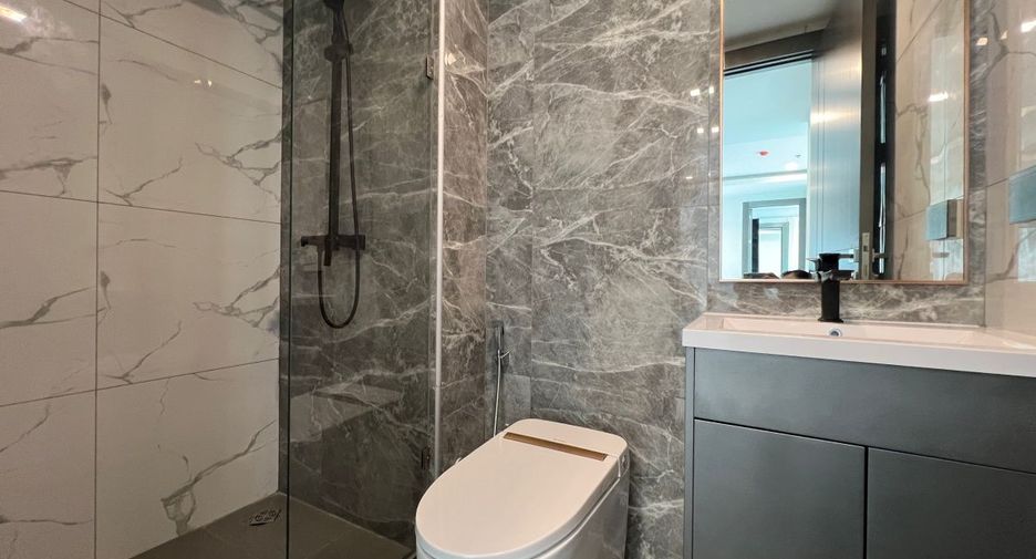 For sale 2 bedrooms condo in South Pattaya, Pattaya