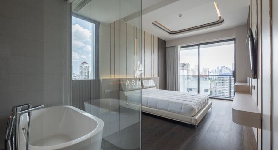 For rent 3 bedrooms condo in Watthana, Bangkok