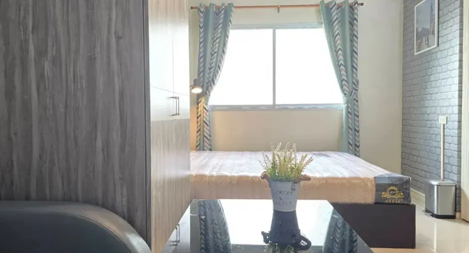 À vendre 1 chambre condo à Mueang Chon Buri, Chonburi