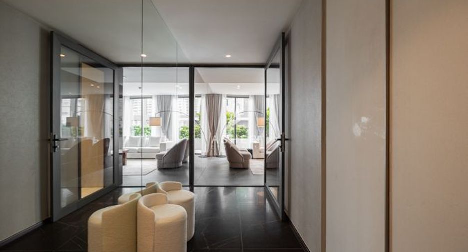 Wohnung zur Miete mit 3 Zimmer in Watthana, Bangkok