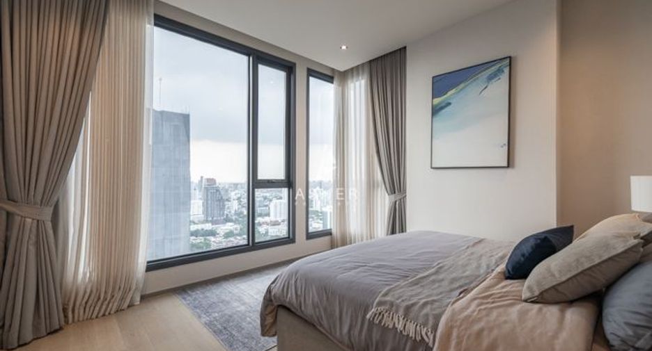 Condo en alquiler de 3 habitaciones en Khlong Toei, Bangkok