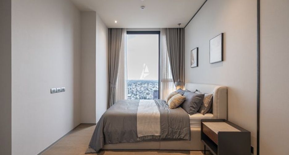 Condo en alquiler de 3 habitaciones en Khlong Toei, Bangkok