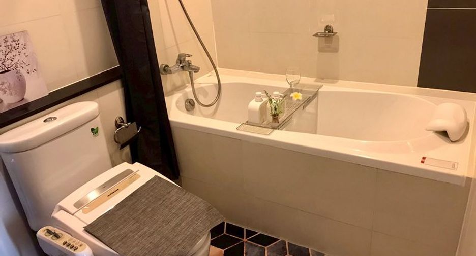 Продажа 2 спальни кондо в Si Racha, Чонбури