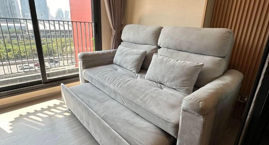 Condo en alquiler de 1 habitaciones en Huai Khwang, Bangkok