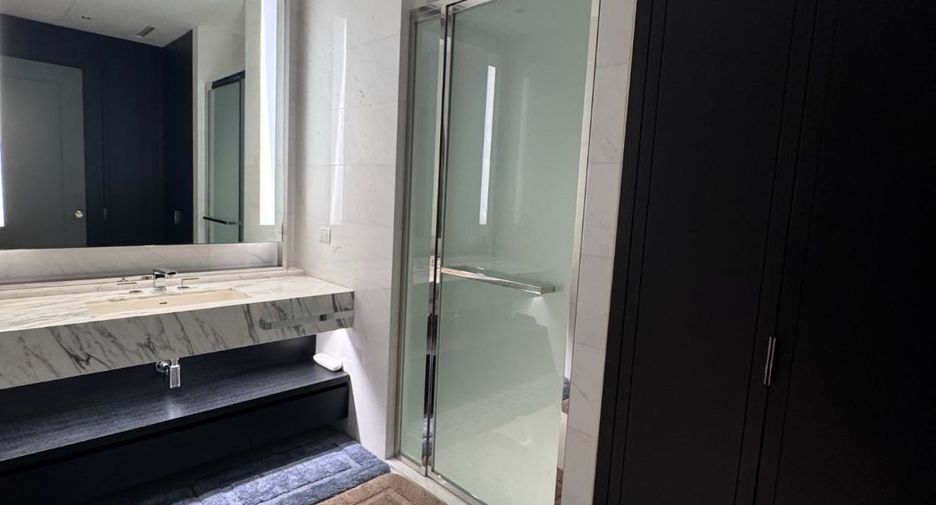 For rent 2 bedrooms condo in Bang Kho Laem, Bangkok