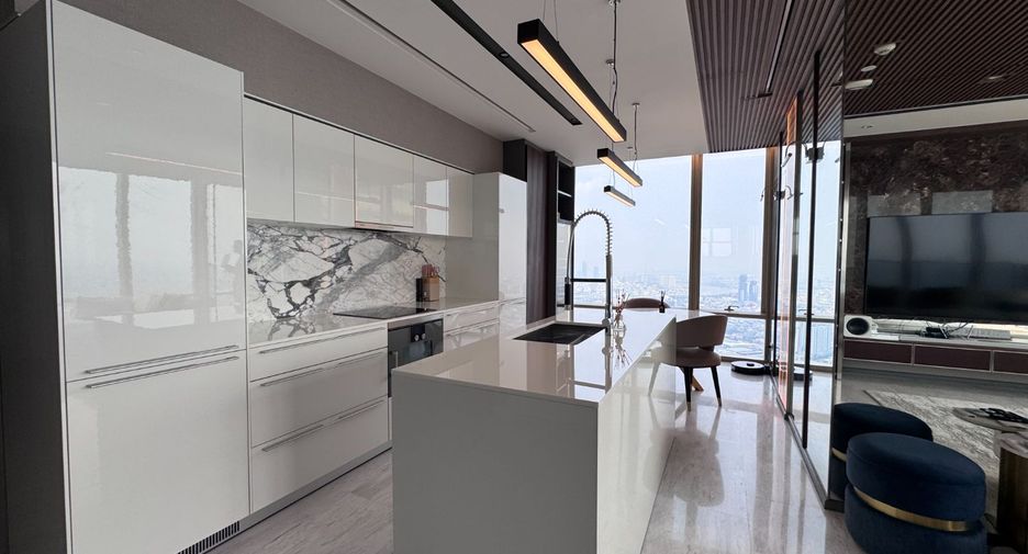 For rent 2 bedrooms condo in Bang Kho Laem, Bangkok
