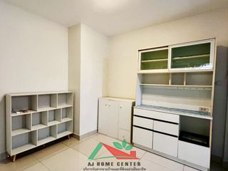 For sale 4 bed townhouse in Khlong Sam Wa, Bangkok