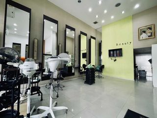 For rent and for sale 1 bed retail Space in Mueang Samut Prakan, Samut Prakan