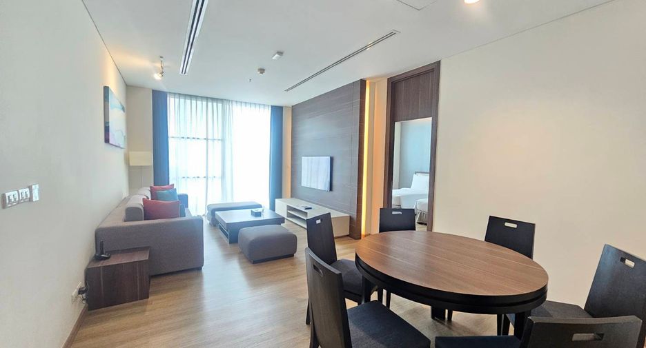 For rent 3 ベッドルーム serviced apartment in Khlong Toei, Bangkok