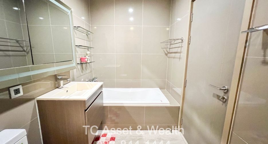 For rent 2 bedrooms condo in Suan Luang, Bangkok