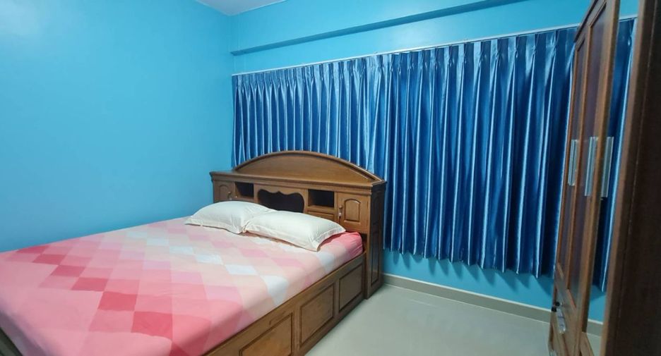 For rent 2 bedrooms condo in Bang Lamung, Chonburi