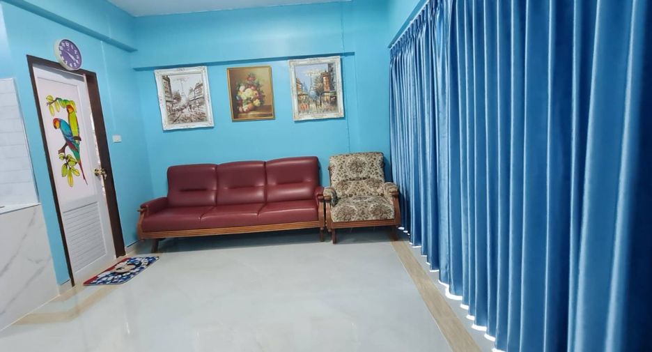 For rent 2 bedrooms condo in Bang Lamung, Chonburi
