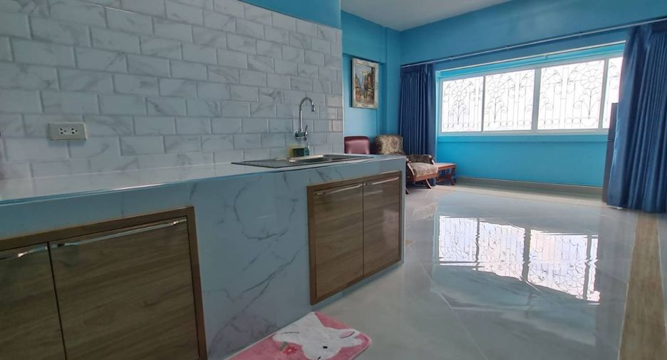 For rent 2 bedrooms condo in Bang Lamung, Chonburi