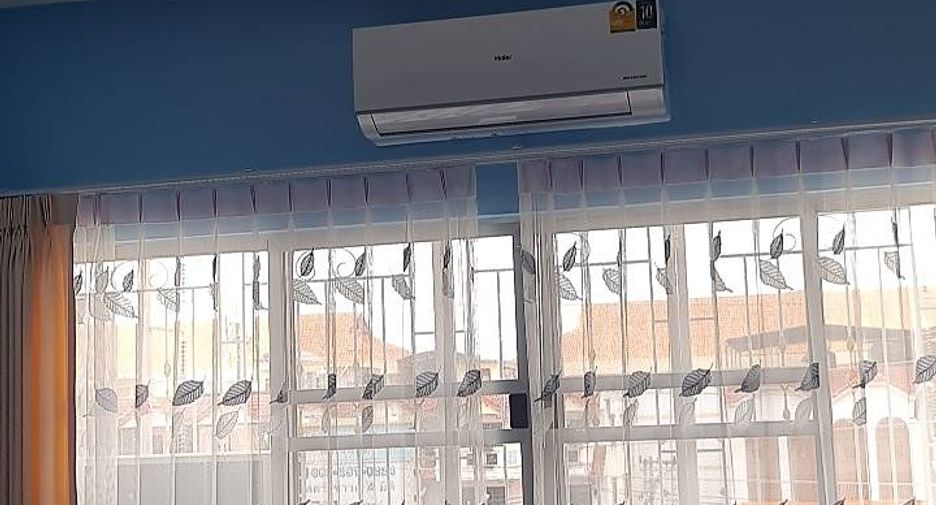 For rent 2 bedrooms condo in Bang Lamung, Chonburi