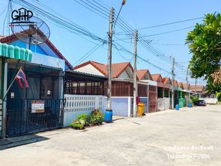 For sale 2 bed townhouse in Mueang Suphanburi, Suphan Buri