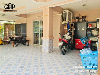 For sale 3 bed townhouse in Lam Luk Ka, Pathum Thani