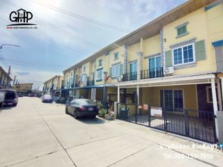 For sale 4 bed townhouse in Prawet, Bangkok
