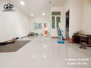 For sale 4 bed townhouse in Prawet, Bangkok