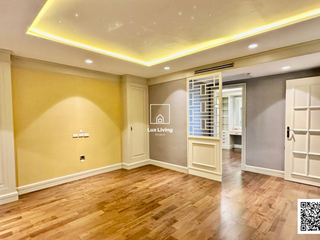 Reihenhaus zur Miete und zum Kauf mit 2 Zimmer in Watthana, Bangkok