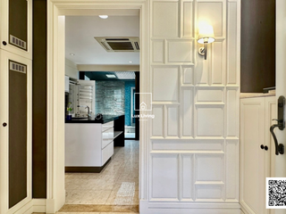 Reihenhaus zur Miete und zum Kauf mit 2 Zimmer in Watthana, Bangkok