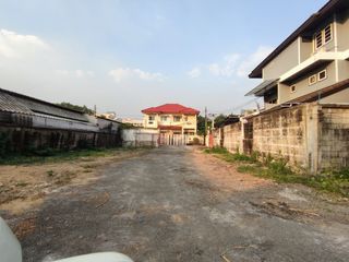 For rent land in Dusit, Bangkok
