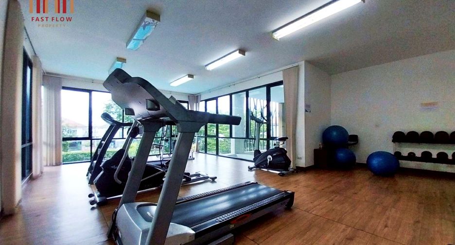 For sale 4 bedrooms house in Mueang Pathum Thani, Pathum Thani