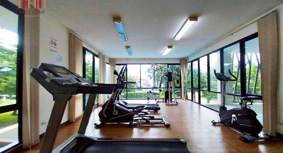 For sale 4 bedrooms house in Mueang Pathum Thani, Pathum Thani