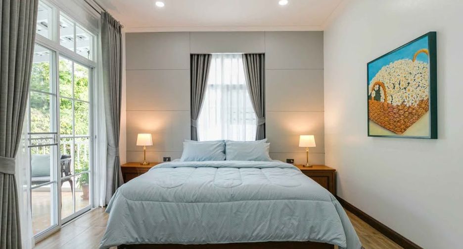 For rent 5 bedrooms villa in Mueang Chiang Mai, Chiang Mai