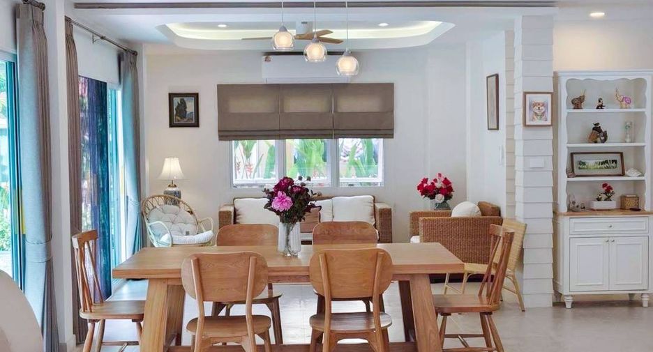 For rent 4 bedrooms villa in Hang Dong, Chiang Mai