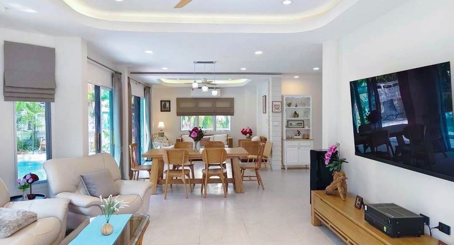 For rent 4 bedrooms villa in Hang Dong, Chiang Mai