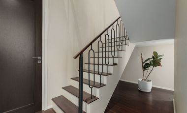 For sale 3 Beds condo in Khlong Toei, Bangkok