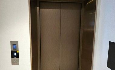 For sale 1 Beds condo in Pathum Wan, Bangkok