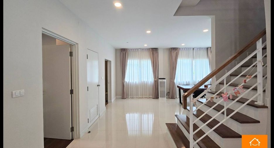 出售 4 卧室 独立屋 在 Thung Khru, 曼谷
